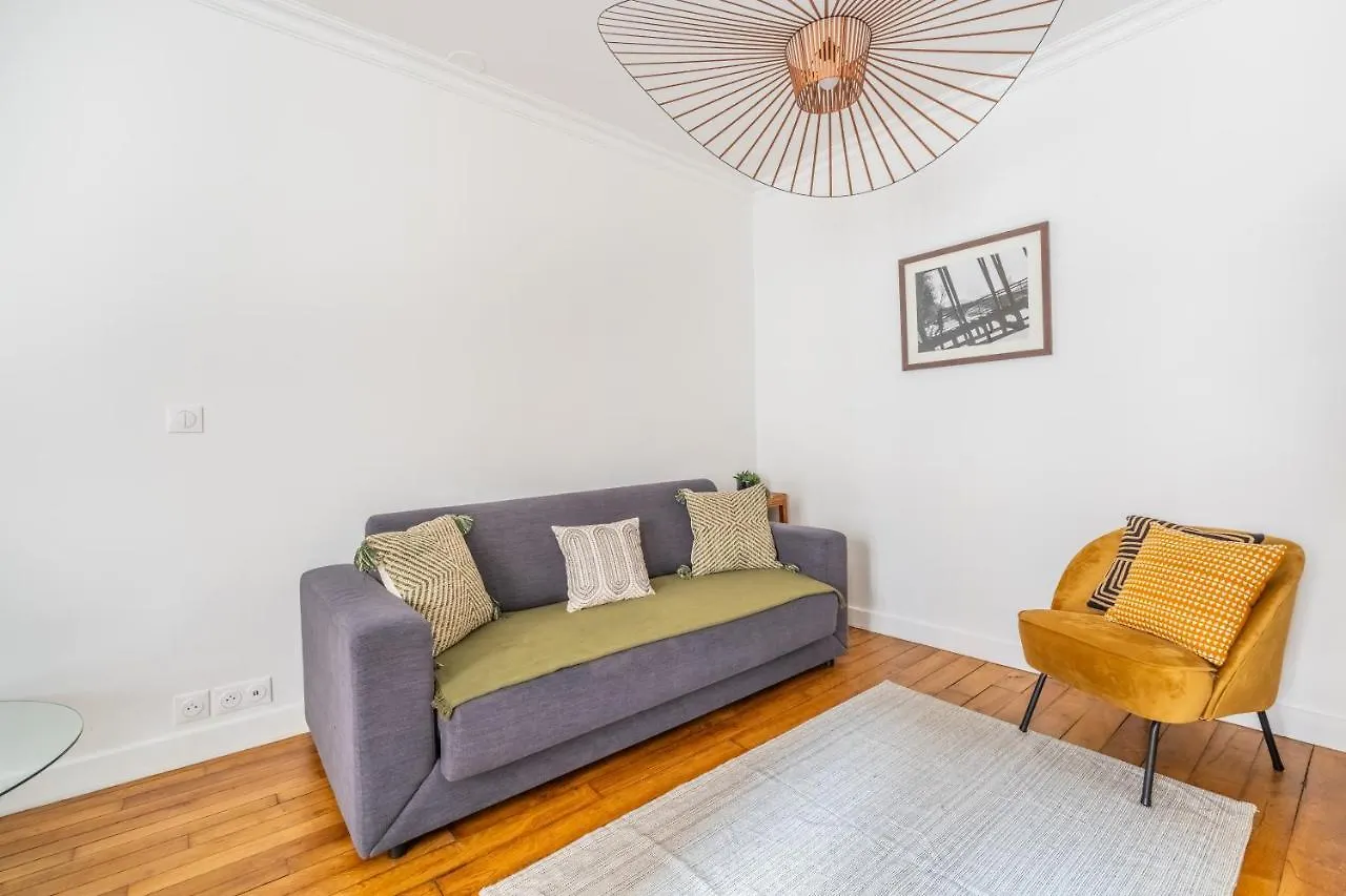 Cozy Flat Paris Centre 아파트