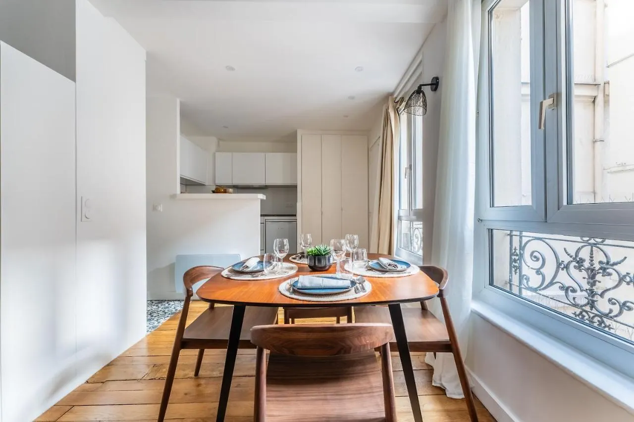 Cozy Flat Paris Centre 아파트