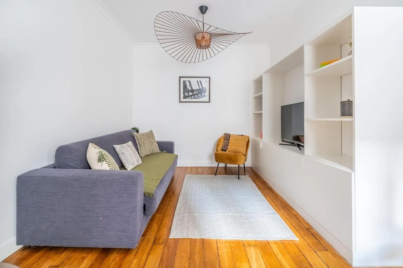 Cozy Flat Paris Centre Apartment
